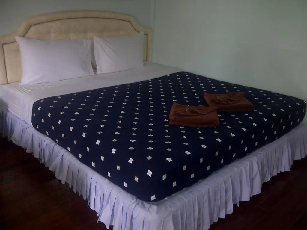 Gasthuis Phi Phi Coralbay Hotel