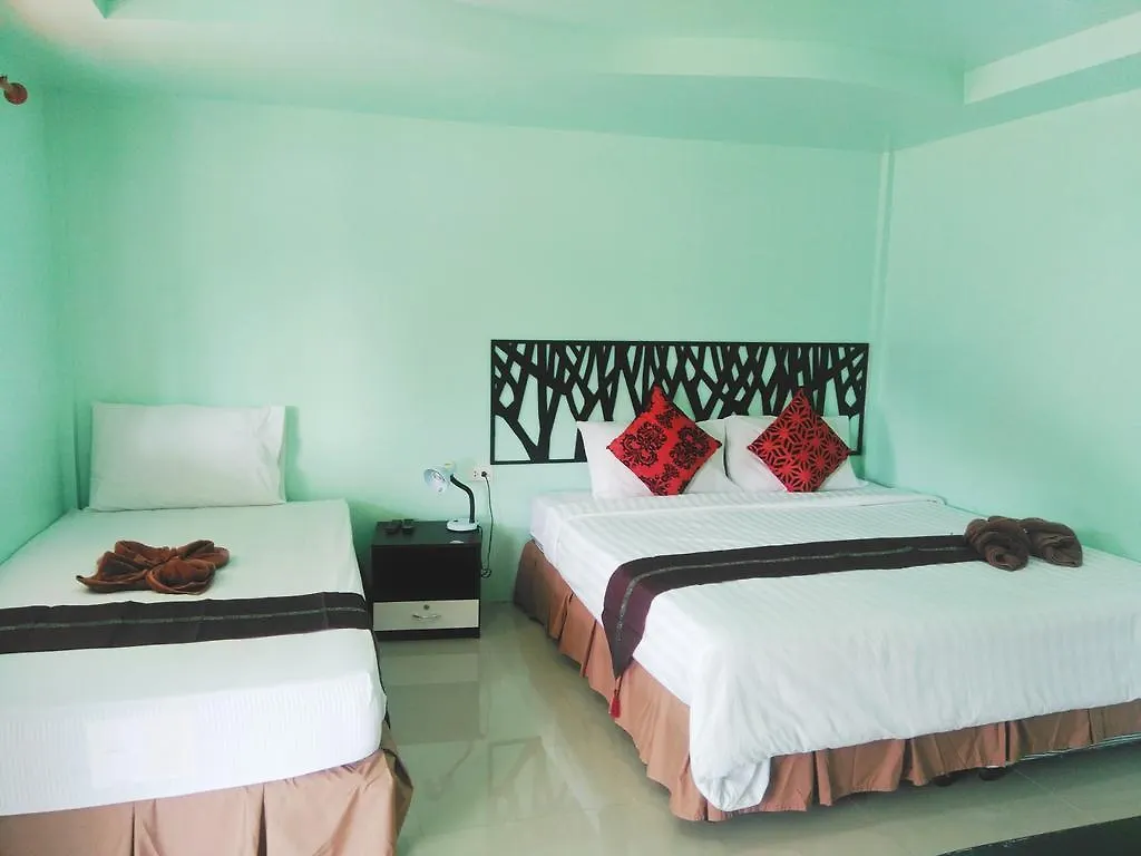Гостевой дом Отель Phi Phi Coralbay
